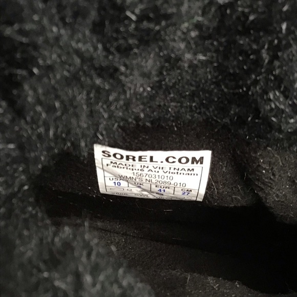 Sorel Tivoli II Boots in Black Size 10. - Picture 9 of 12